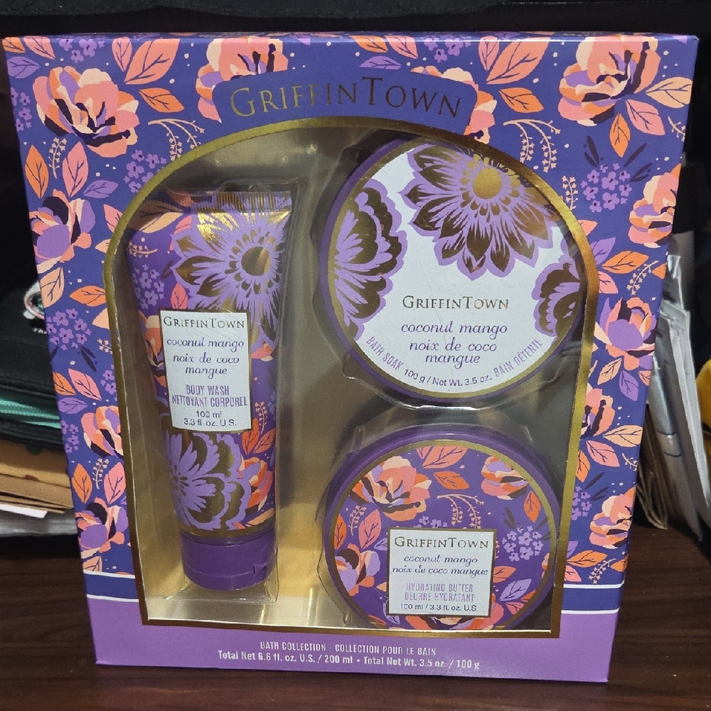 #5 - GriffinTown Coconut Mango Bath Collection Unopened In Original Box